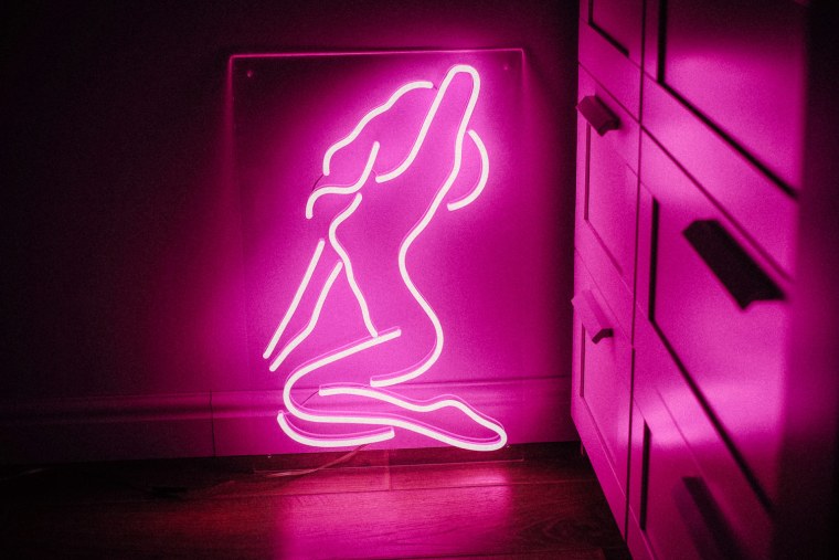 Неон вывеска