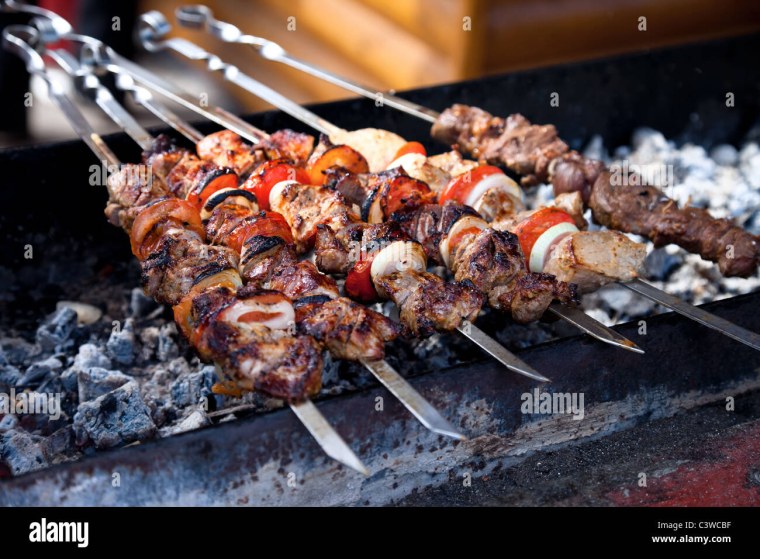 Хоровац армянский шашлык