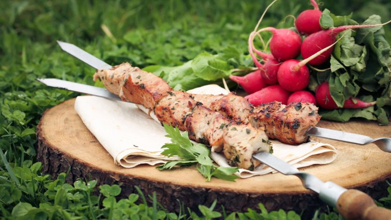 Шашлык на шампуре