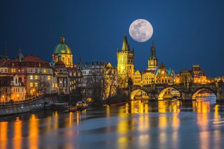 Прага ночная Чехия