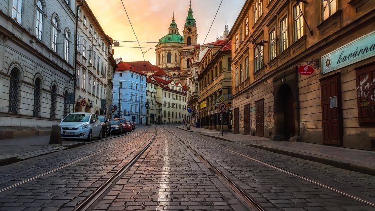 Прага Московская улица