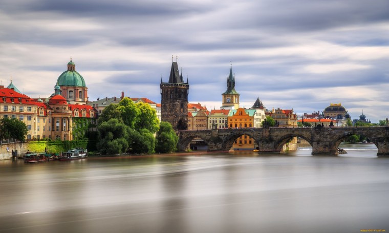 Карлов мост (г. Прага)
