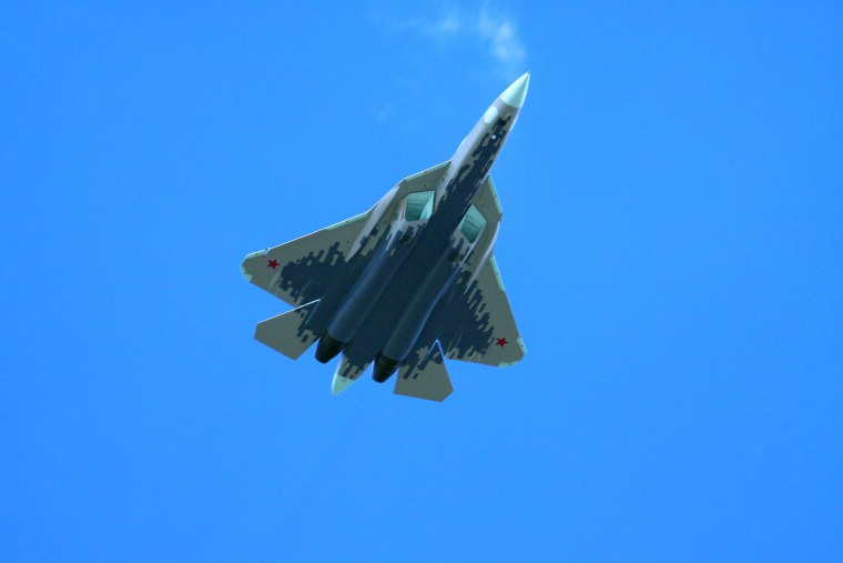 Су 57 вид сбоку