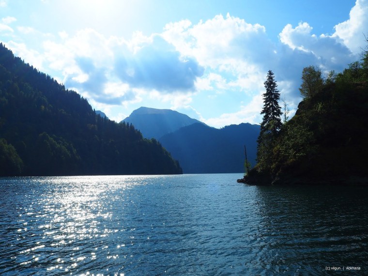 Озеро большая Рица Абхазия