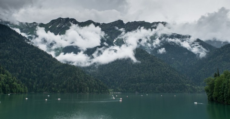 Озеро Рица Абхазия