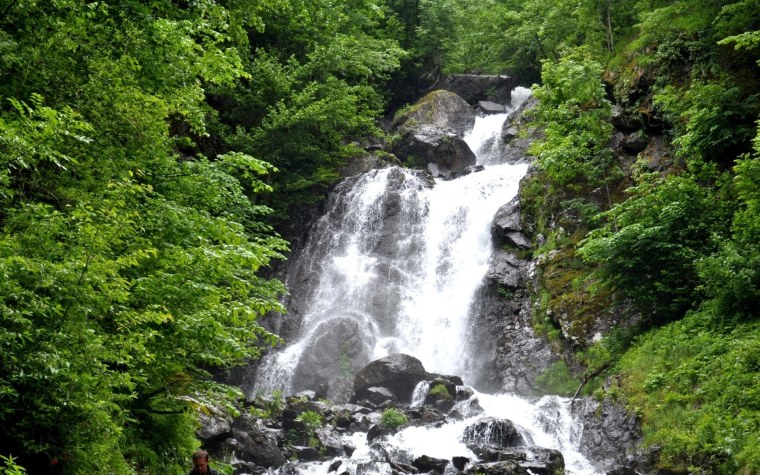 Молочный водопад Абхазия