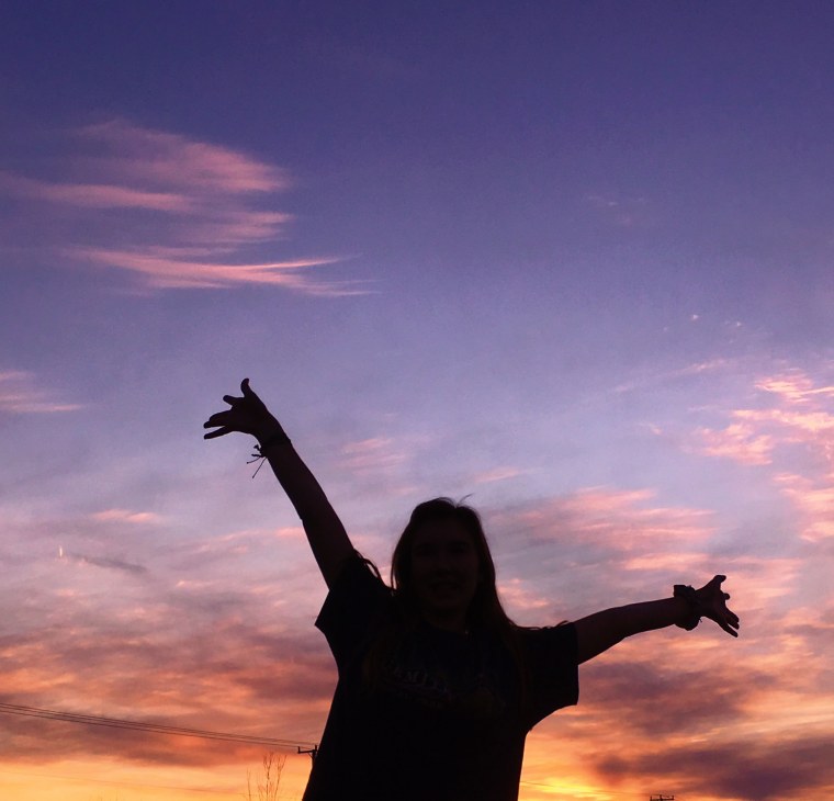 Девушка на закате Эстетика