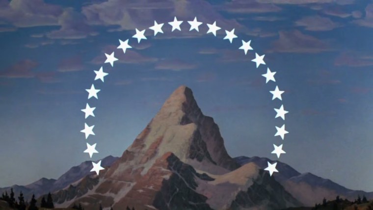 Парамаунт Пикчерз 2020