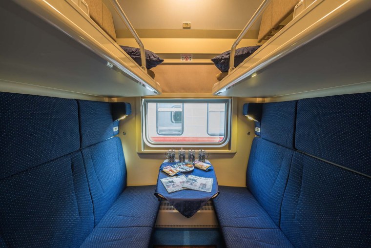 Пассажирские вагоны ТВЗ