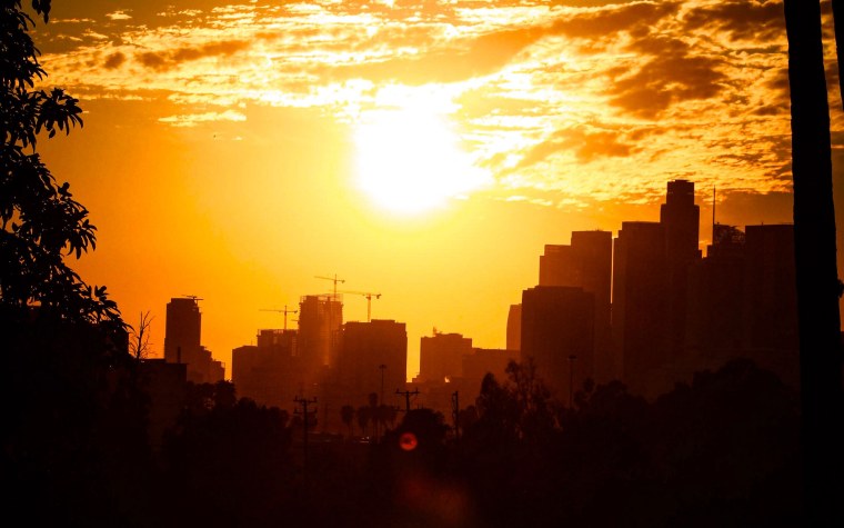 Фон город солнце