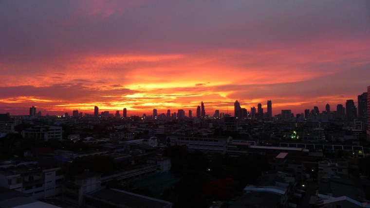 Закат в городе