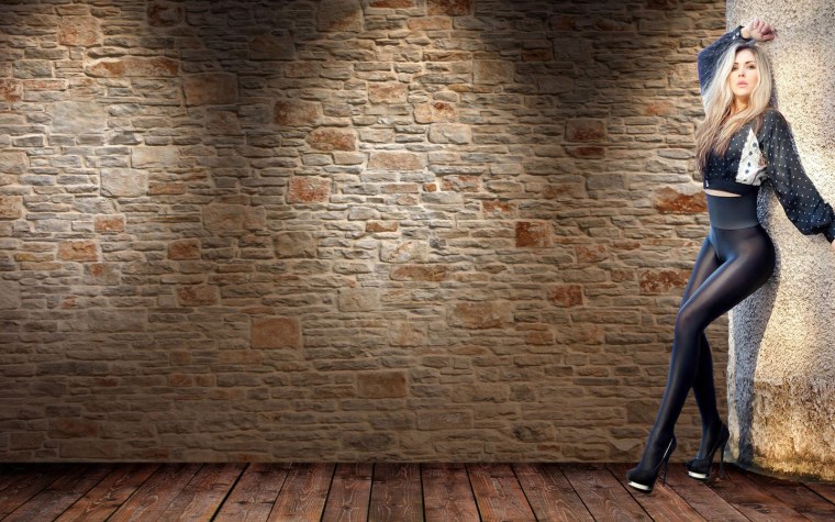 Фотосессия у каменной стены