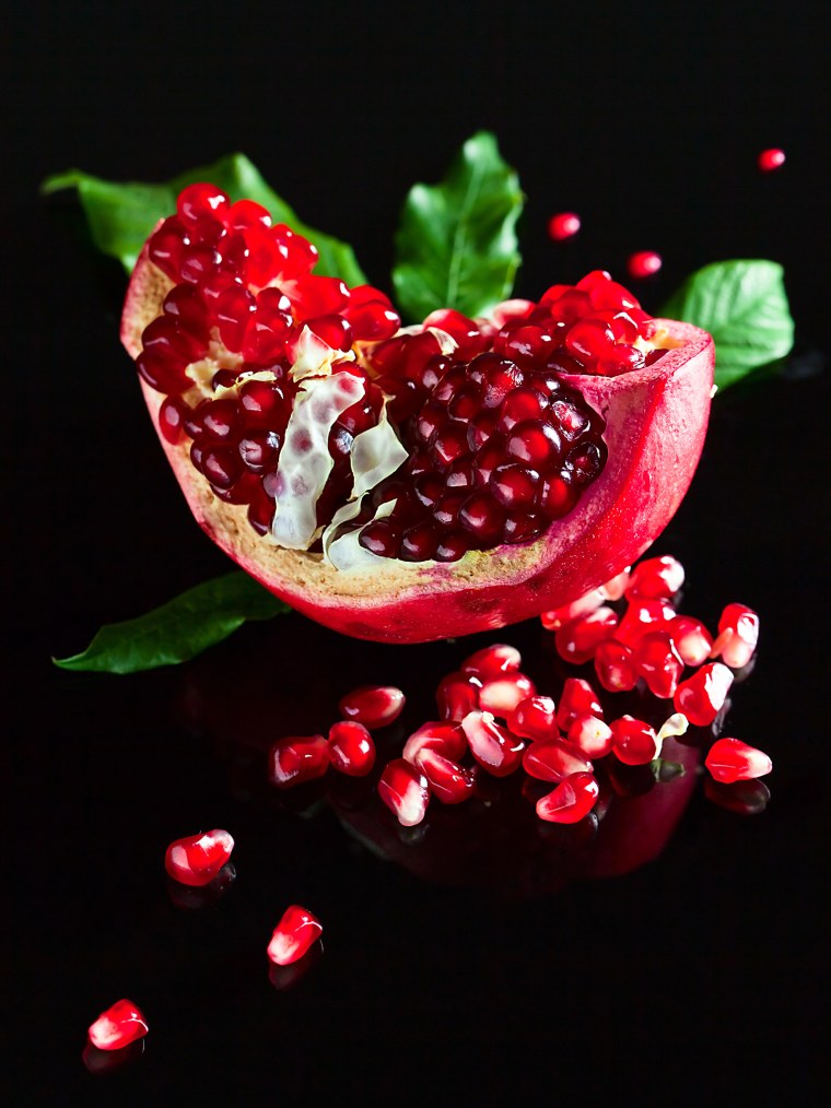 Красивый гранат