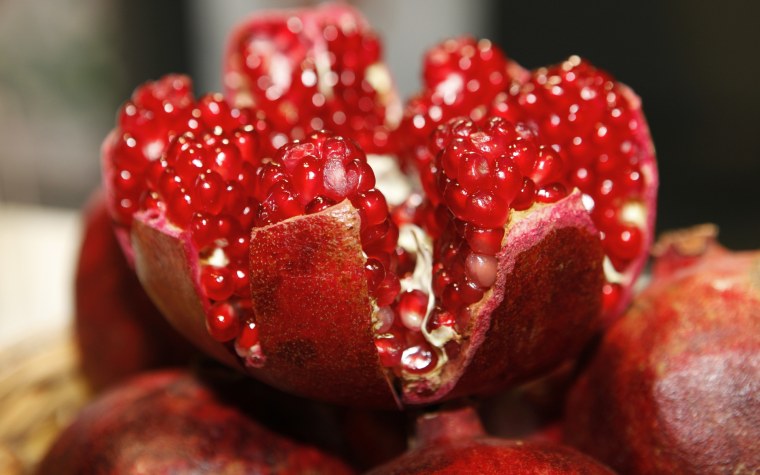 Гранат ягода