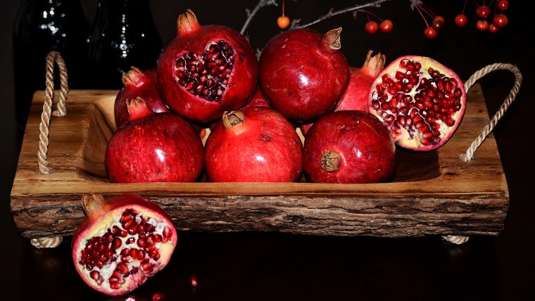 Гранат фрукт