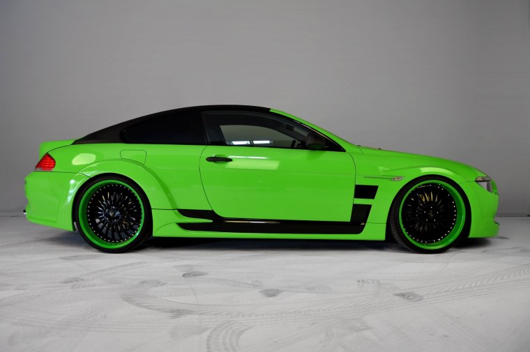 Nissan GTR r35 салатовый