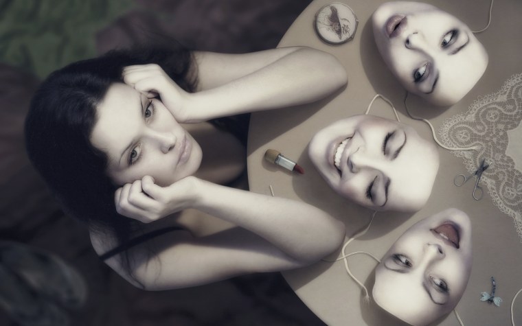 Маска человеческого лица