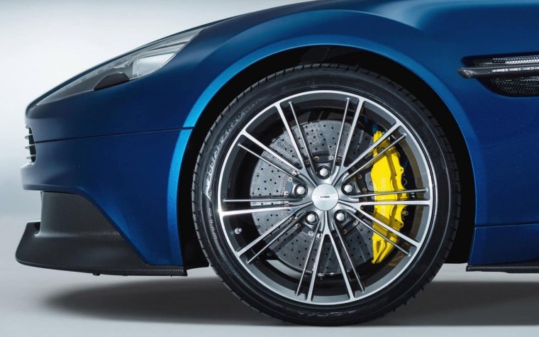 Колесные диски на Астон Мартин