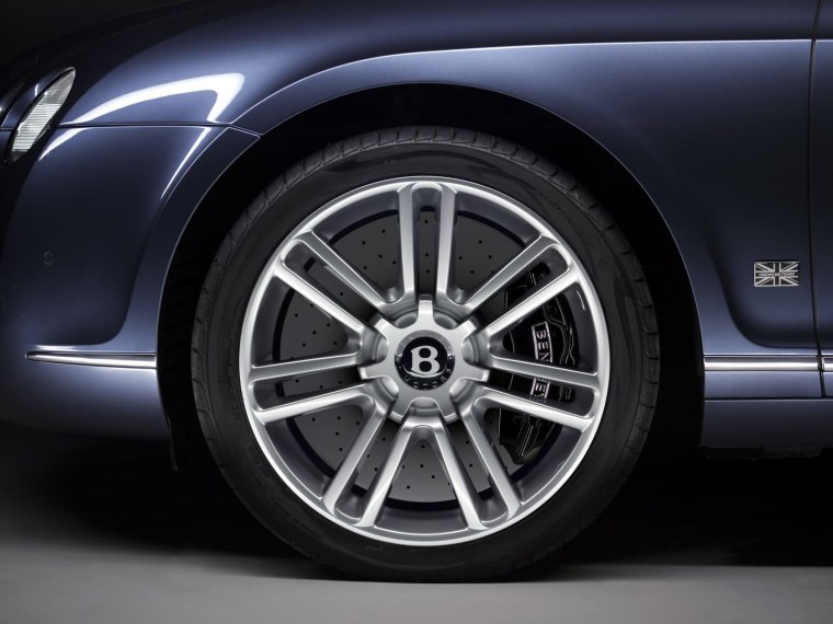 Bentley Continental на колесах