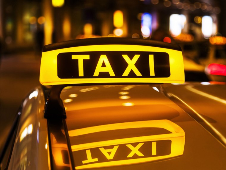 Красивые машины такси