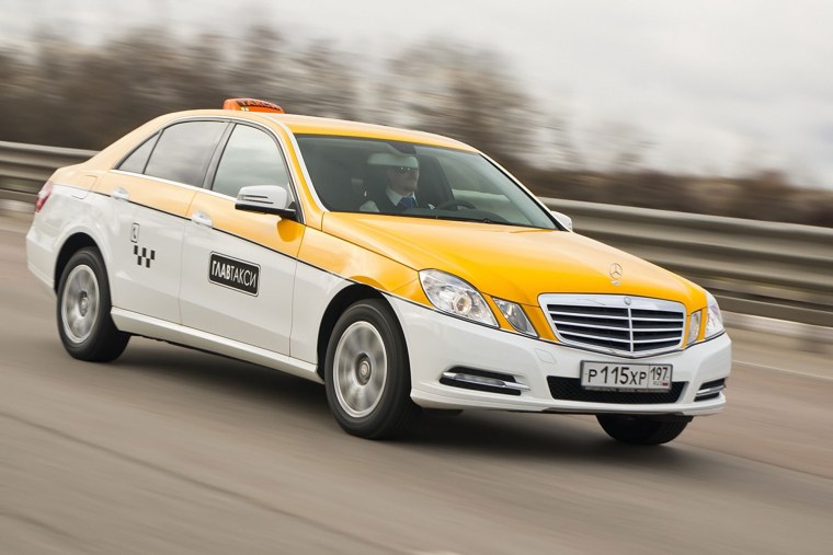 Красивые машины такси