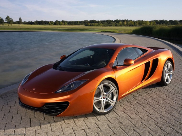 MCLAREN 12c Coupe