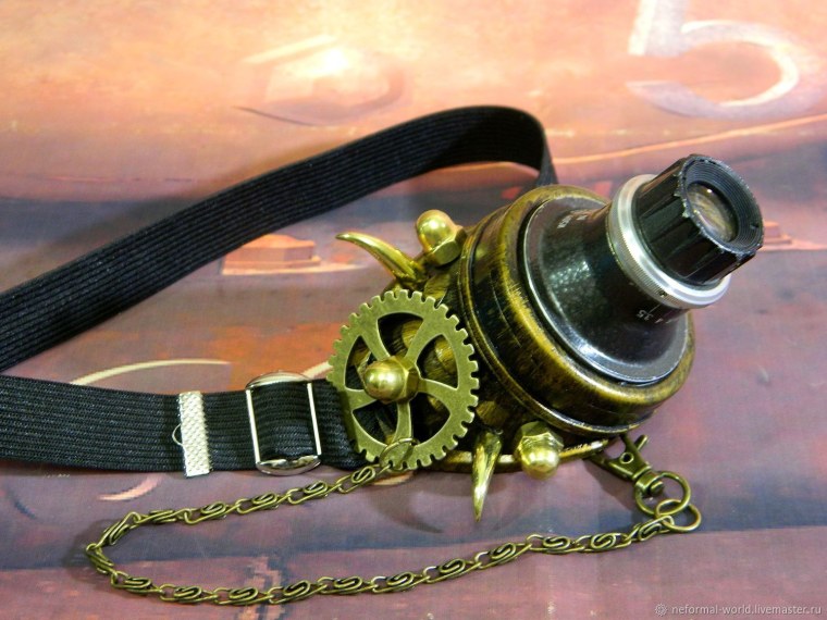 Монокль стимпанк