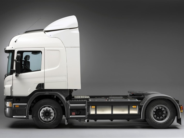 Scania p310 тягач