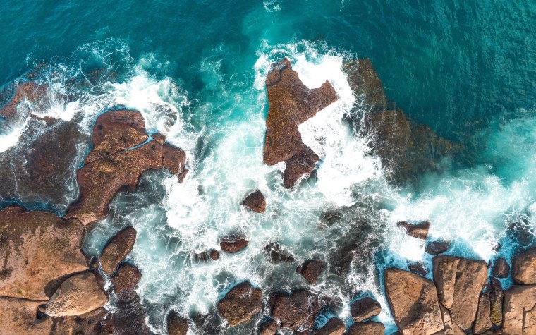 Заставка на рабочий стол зеленая