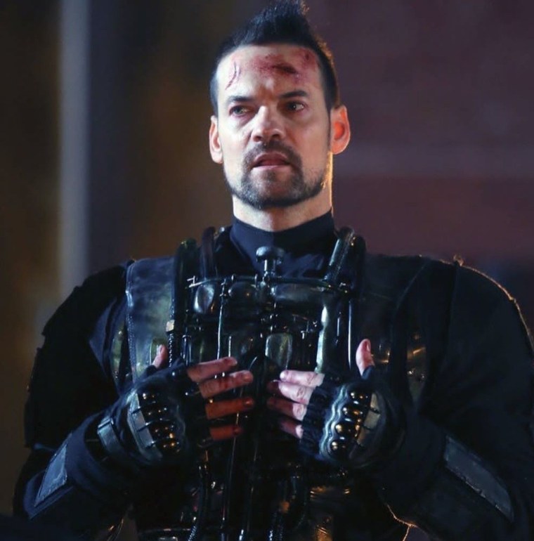 Готэм сериал Бэйн