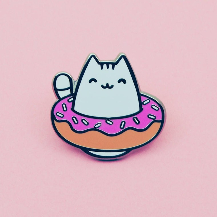 Пончик розовый