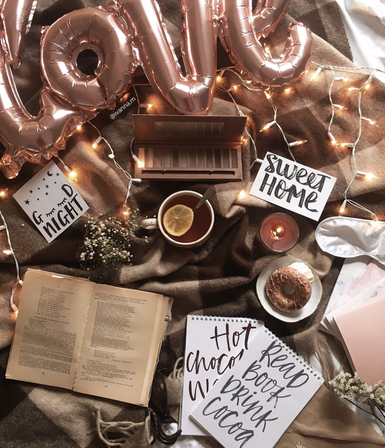 Энергетик Эстетика в руках