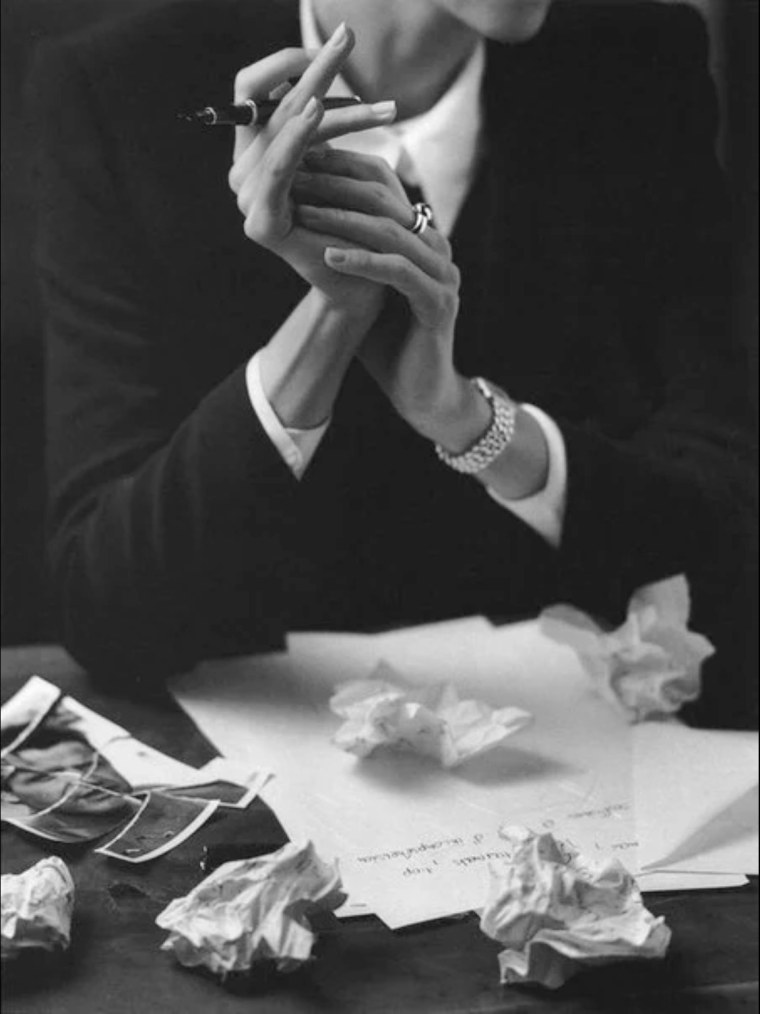 Чёрно красная Эстетика