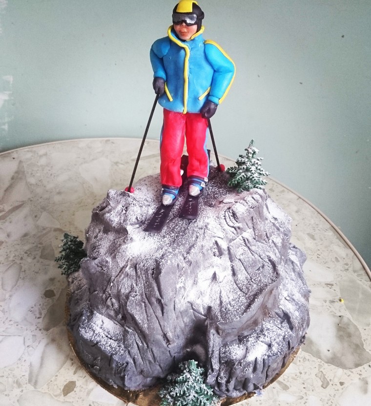Торт для мужчины лыжника