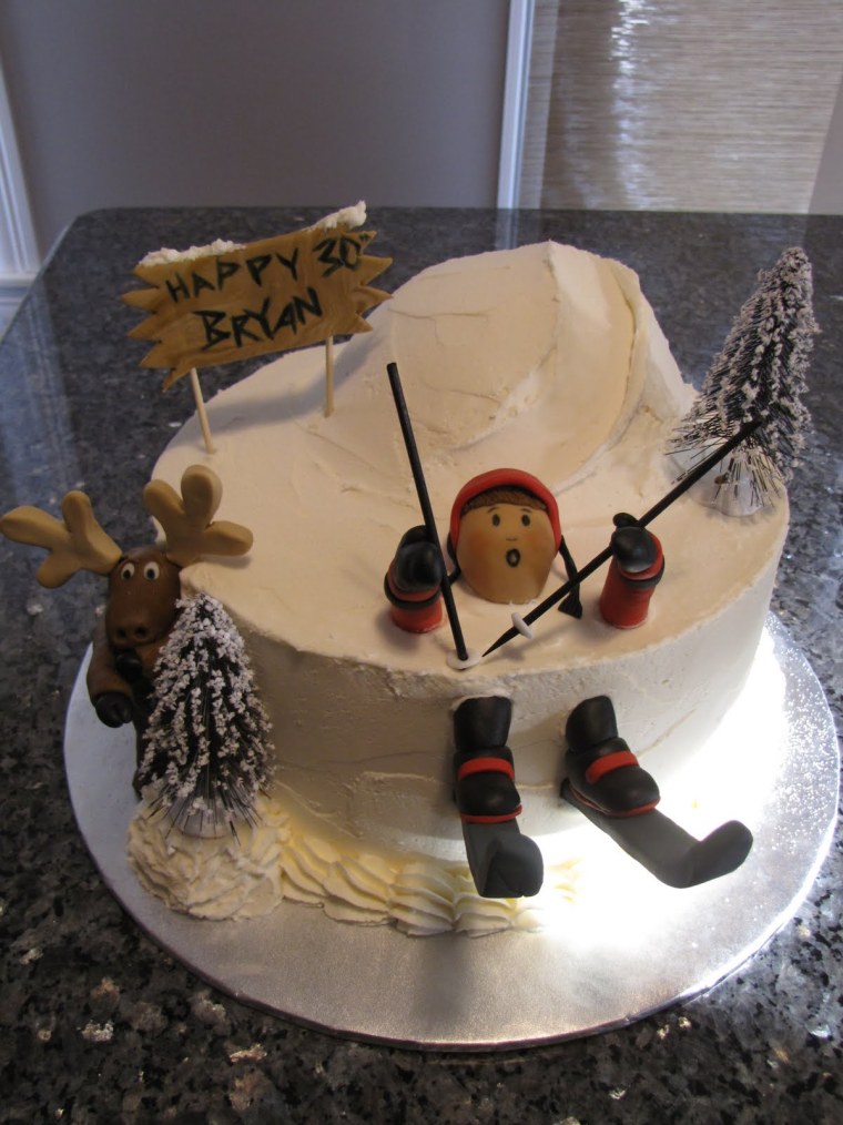 Торт с лыжником без мастики