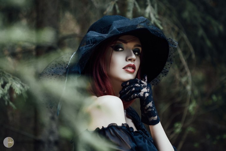 Роскошные ведьмы