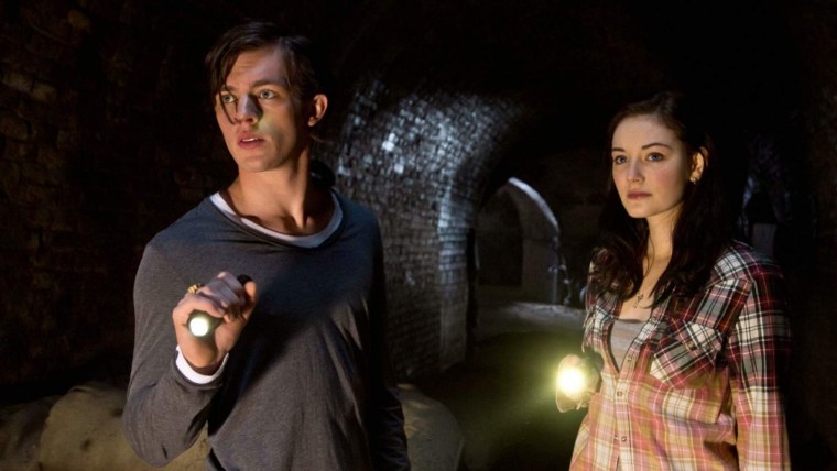 Таймлесс. Рубиновая книга