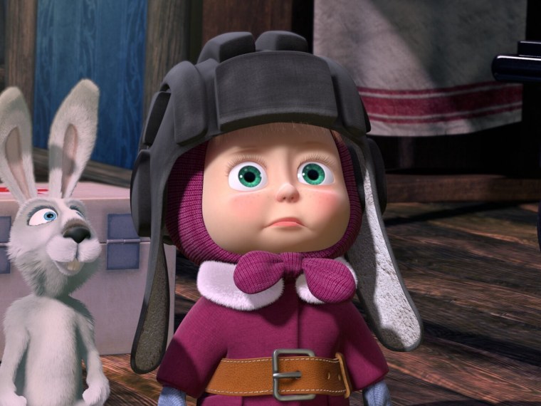 Маша в шлеме