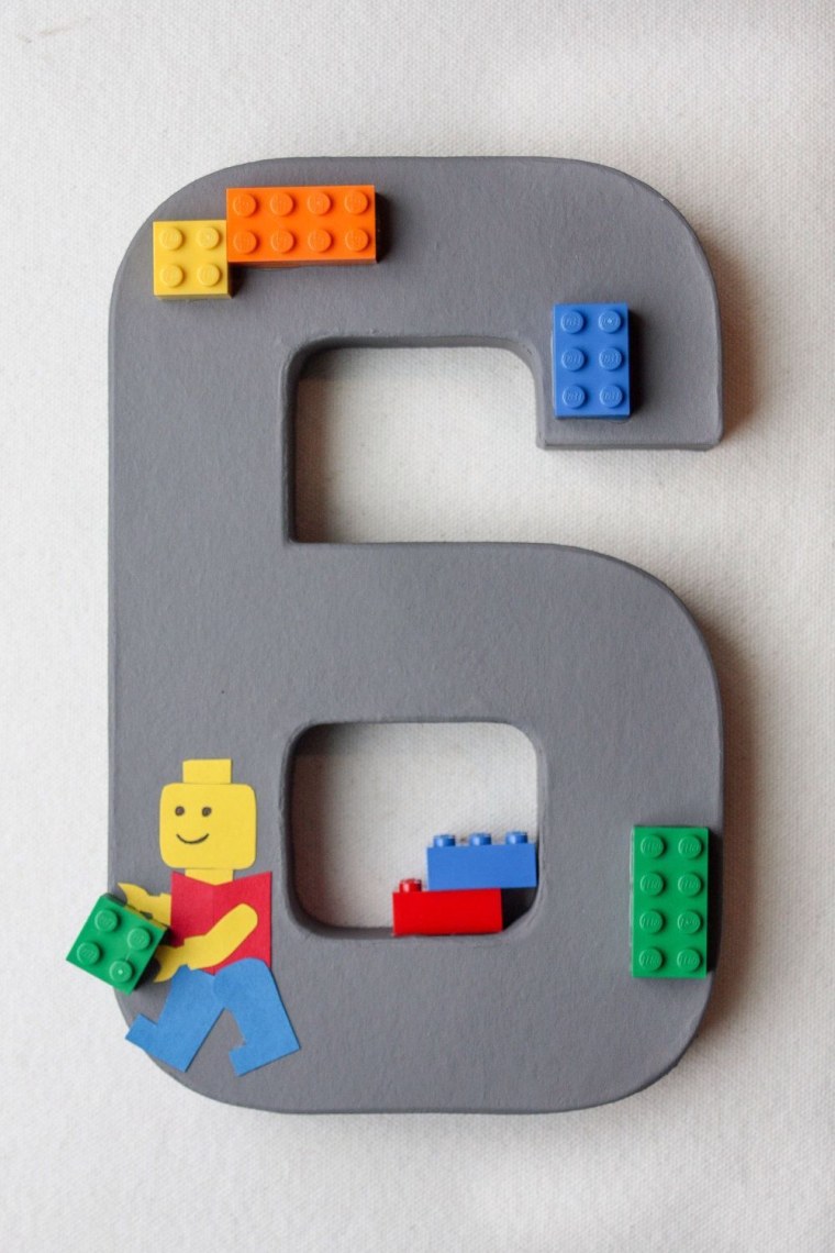 Цифра 6 в стиле лего