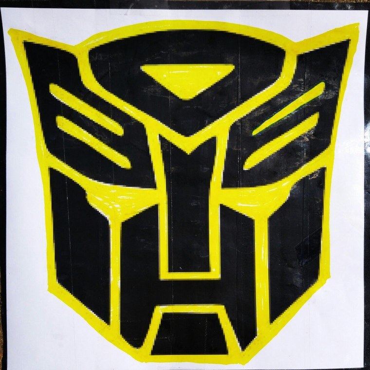 Знак трансформеров Бамблби