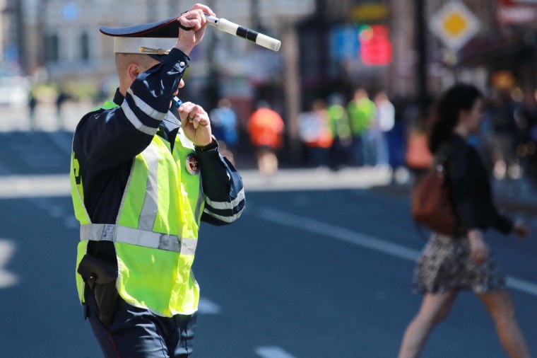 Жезл сотрудника ГИБДД