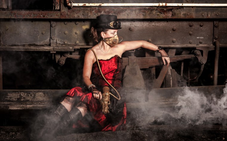 Девушка стимпанк поезд