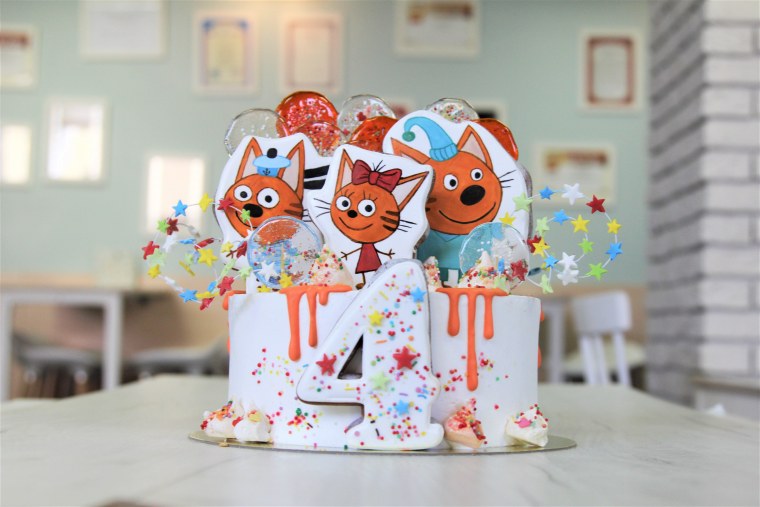 Торт три кота