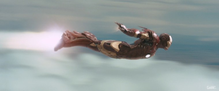 Тони Старк Железный человек летает