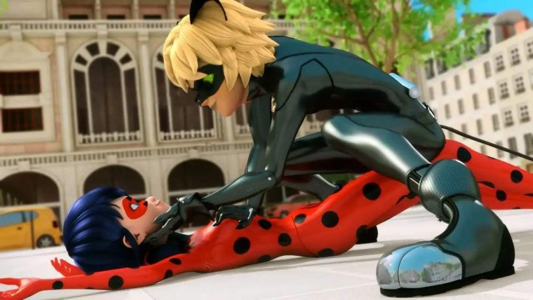 Леди баг и супер кот злобный Купидон