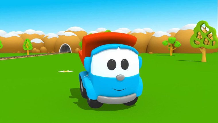 Грузовичок Лева мячик