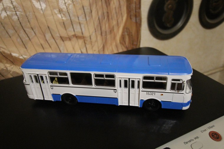 Бумажный автобус ЛИАЗ ВКОНТАКТЕ моделизм