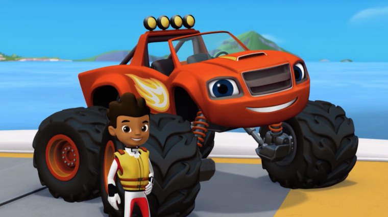 Раскраски про вспышка и чудо машинки