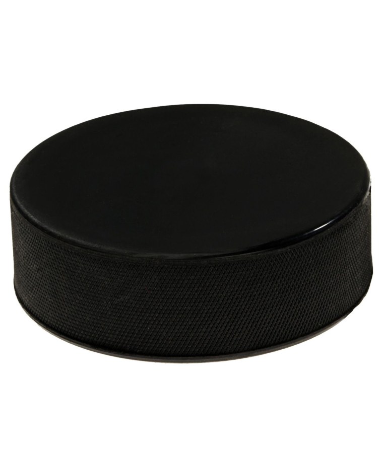 Квадратная хоккейная шайба