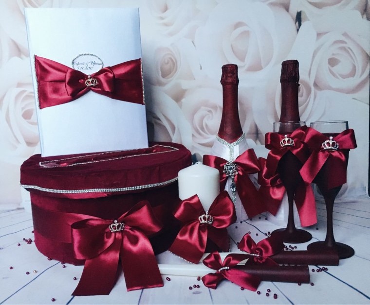 Бокалы на свадьбу бордовые